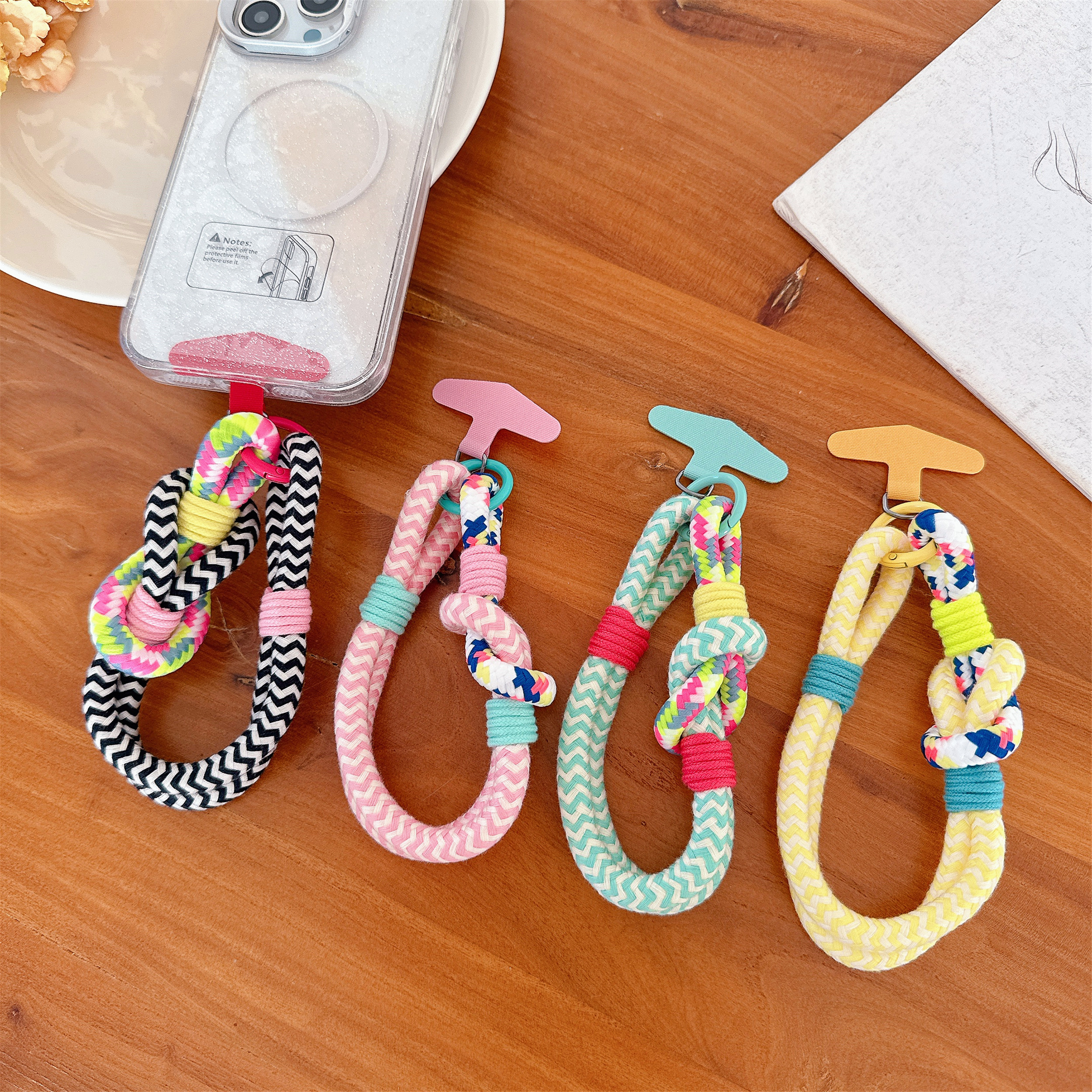 Keychains Contrast Color Key C - Car Accessories Gifts recensie en prijs