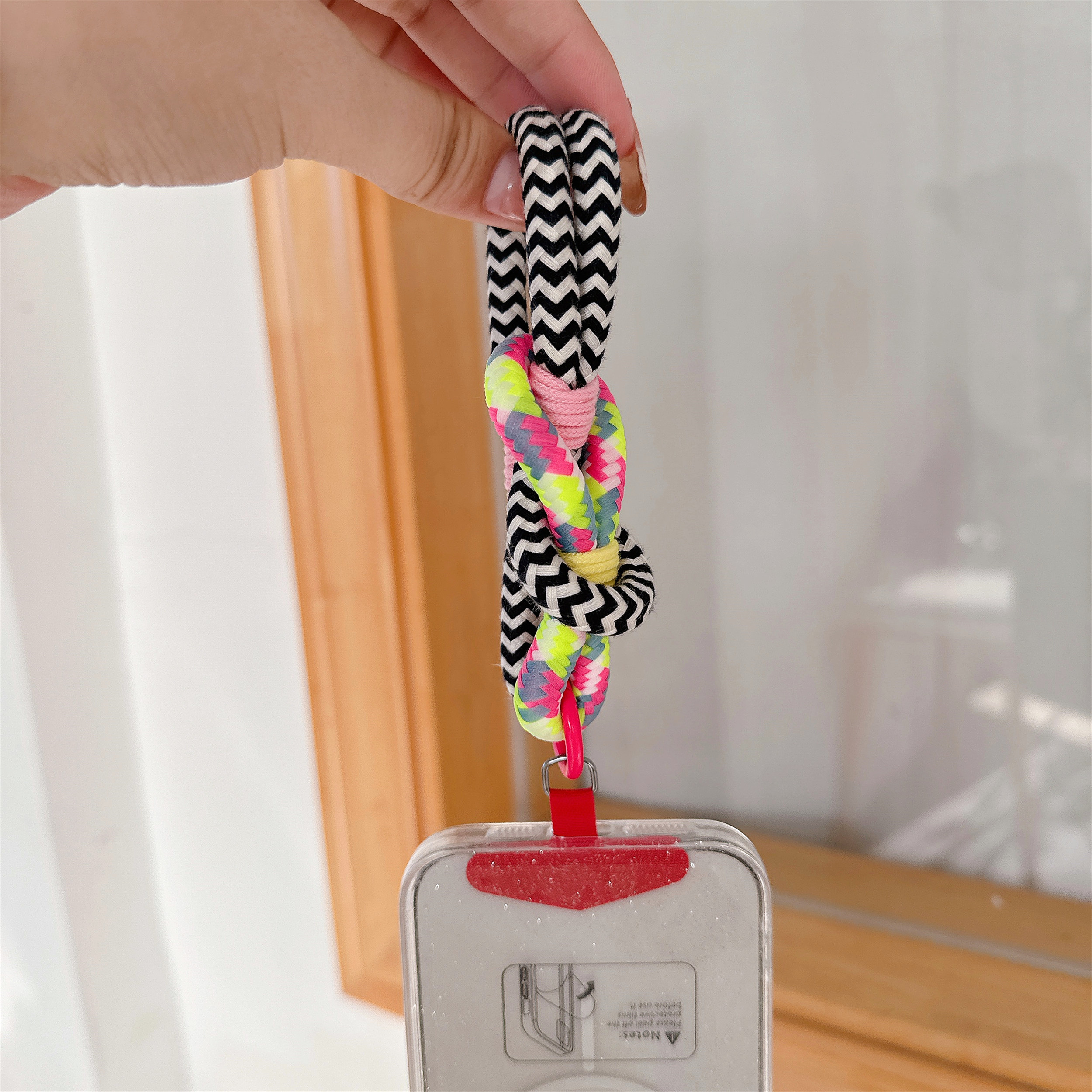 Keychains Contrast Color Key C - Car Accessories Gifts recensie en prijs