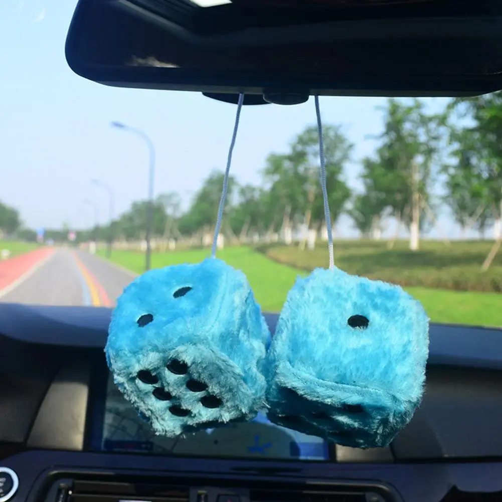 7.5cm Soft Fuzzy Dice for Car  - Car Accessories Mirror Hanging recensie en prijs