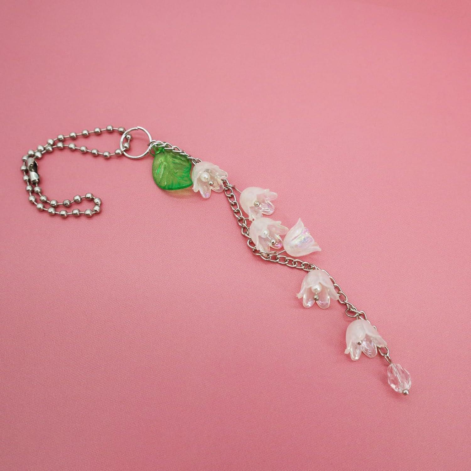 Flower Car Charm,Lily of the V - Car Accessories Mirror Hanging recensie en prijs