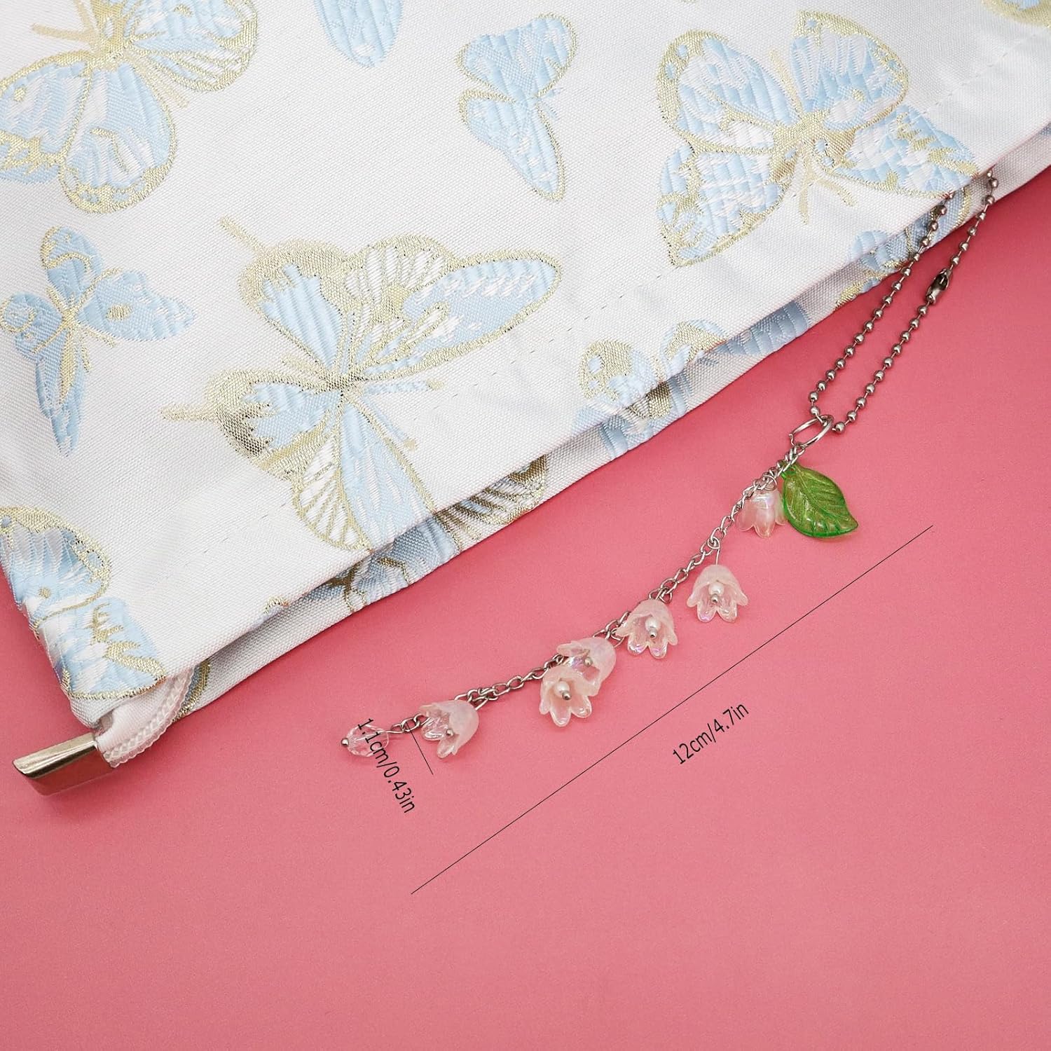Flower Car Charm,Lily of the V - Car Accessories Mirror Hanging recensie en prijs