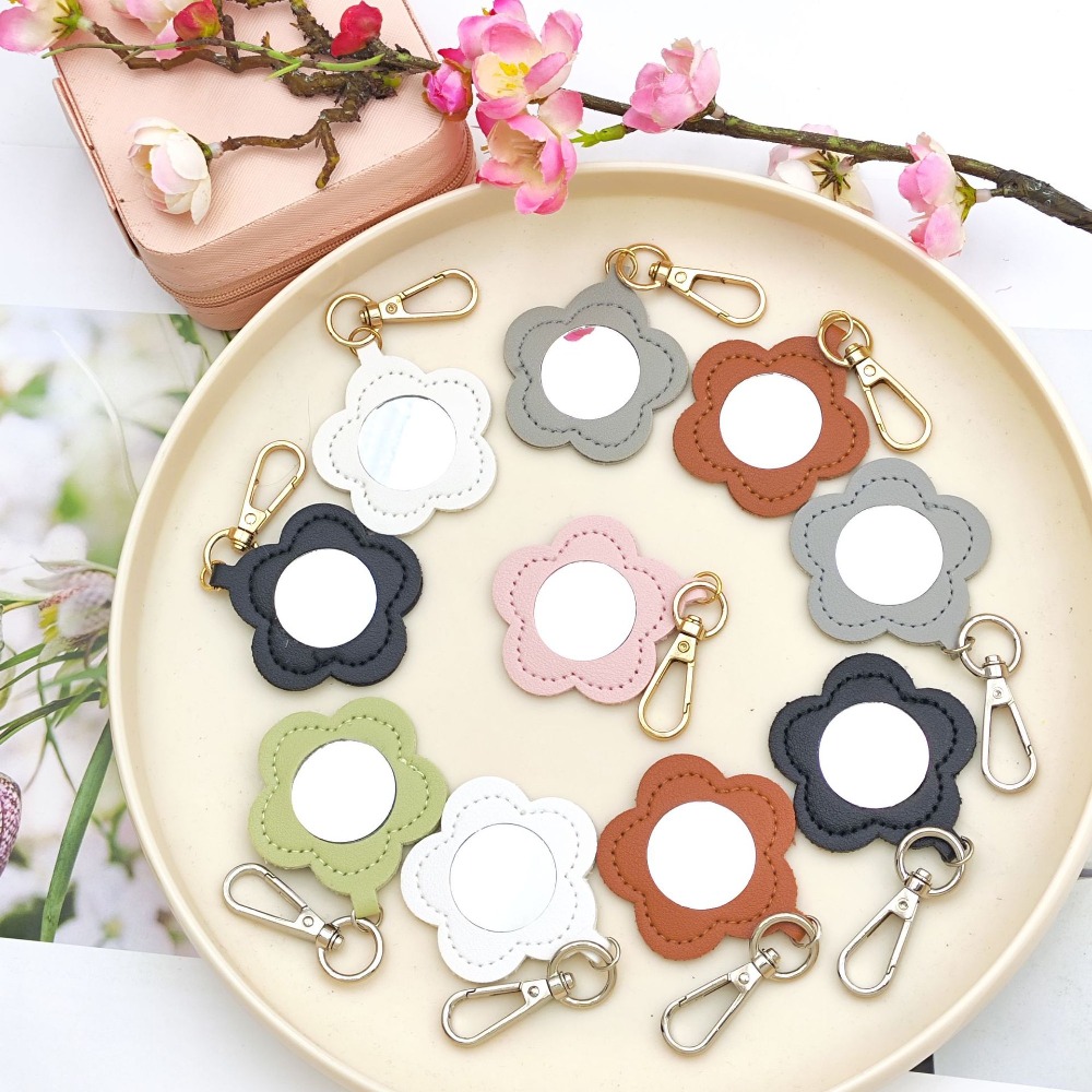 Flower Petal Shaped Mirror Bag - Car Accessories Mirror Hanging recensie en prijs